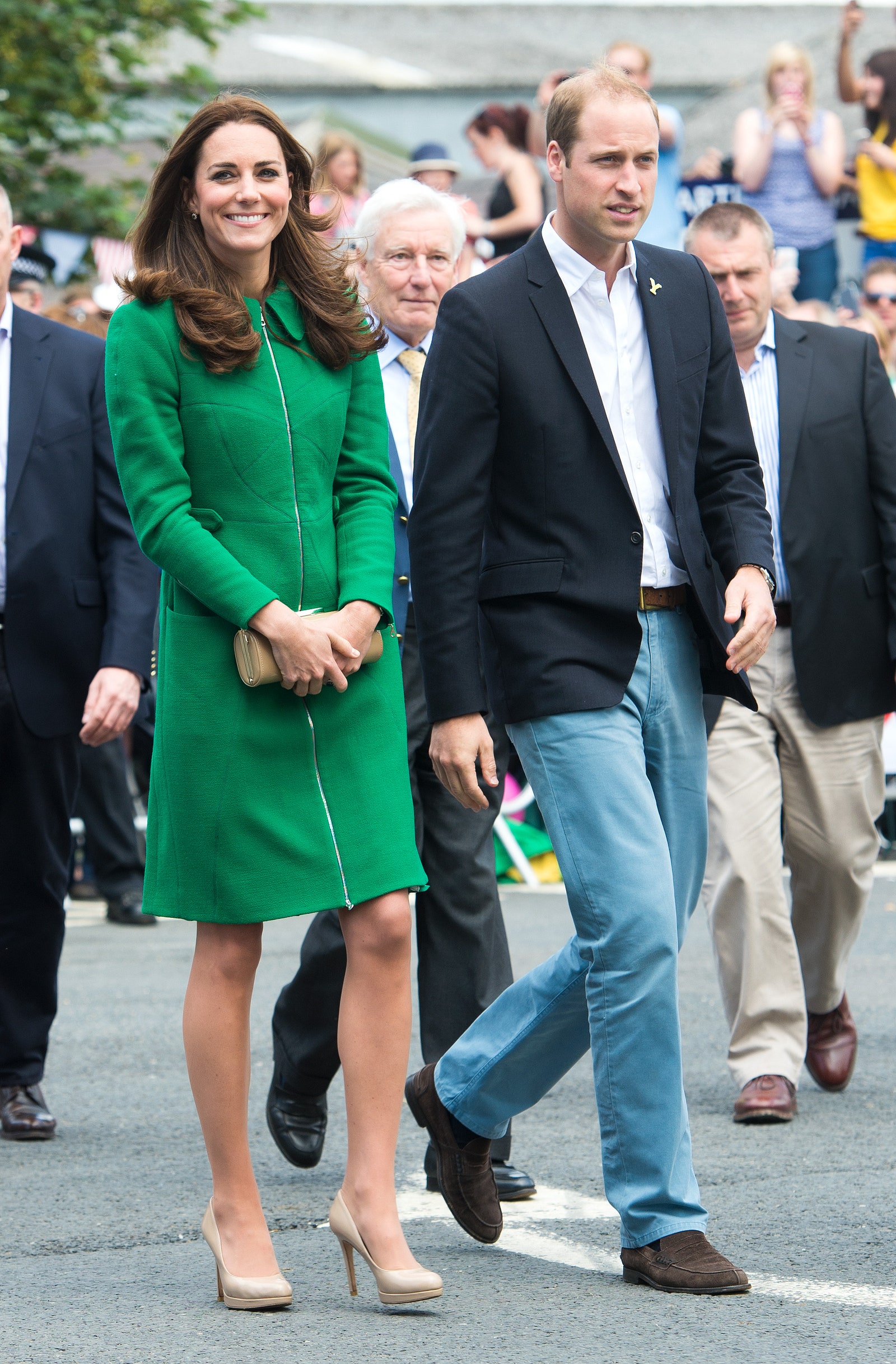 Кейт Миддлтон и принц Уильям во время королевского тура по Франции в 2014 году