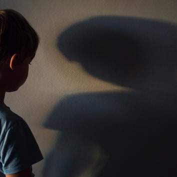 Что делать, если ребенок жалуется на насилие в семье: объясняет психолог