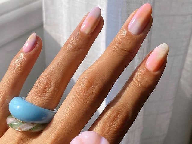 Как красиво и аккуратно накрасить ногти?