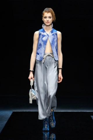 Giorgio Armani осеньзима 20212022.