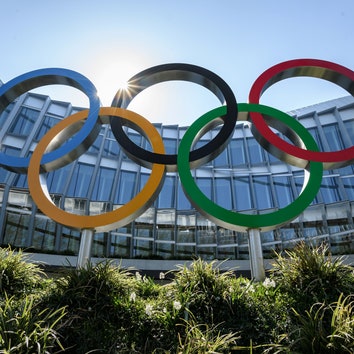 Скандал на Олимпиаде в Токио &- уволено четыре организатора Игр. Что произошло?