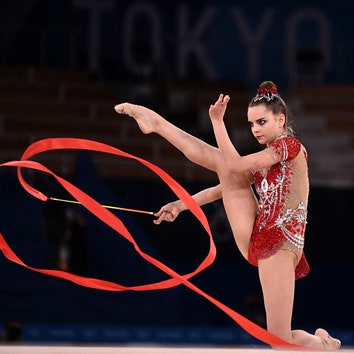 Новости Олимпиады: россиянки впервые за 25 лет не выиграли золото в художественной гимнастике