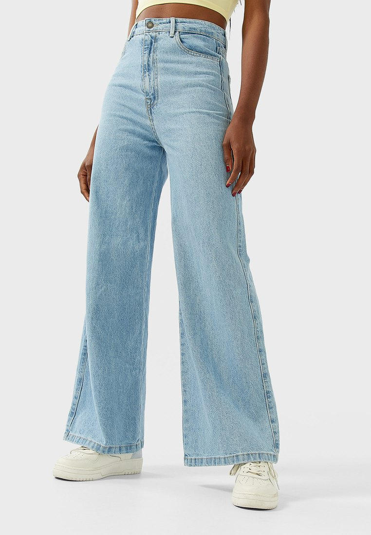 Какие джинсы выбрать в новом сезоне Подборка моделей для разных характеров и на любой вкус