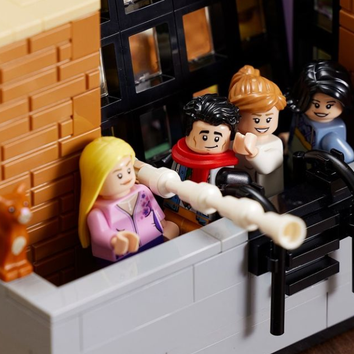 Lego выпустила набор, созданный по мотивам сериала «Друзья»