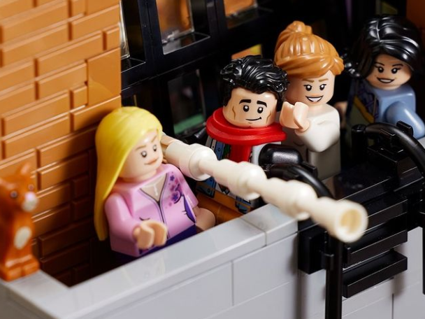 Lego выпустила набор, созданный по мотивам сериала «Друзья»