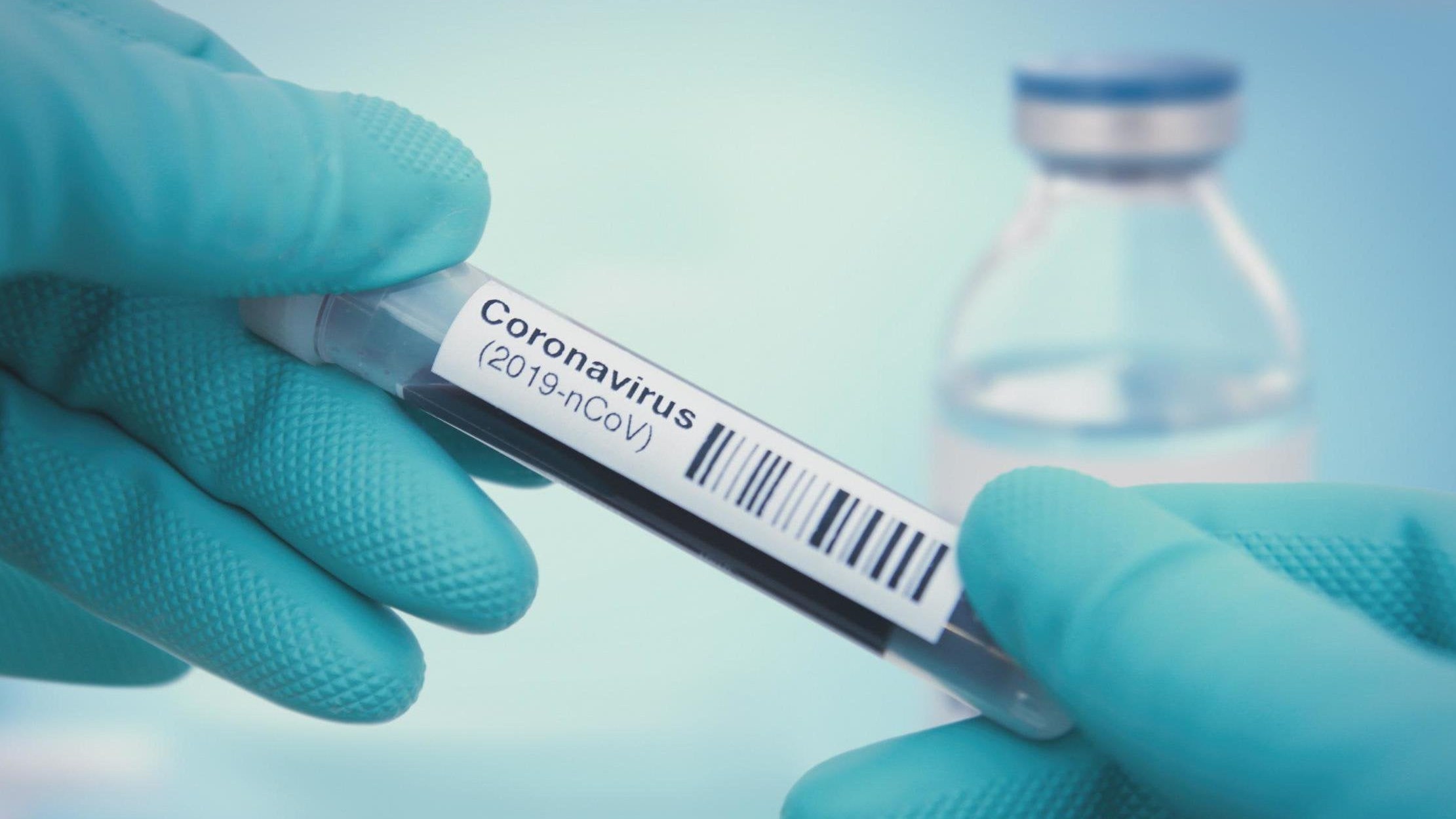 В России формируются два новых штамма коронавируса. Об этом сообщил Роспотребнадзор