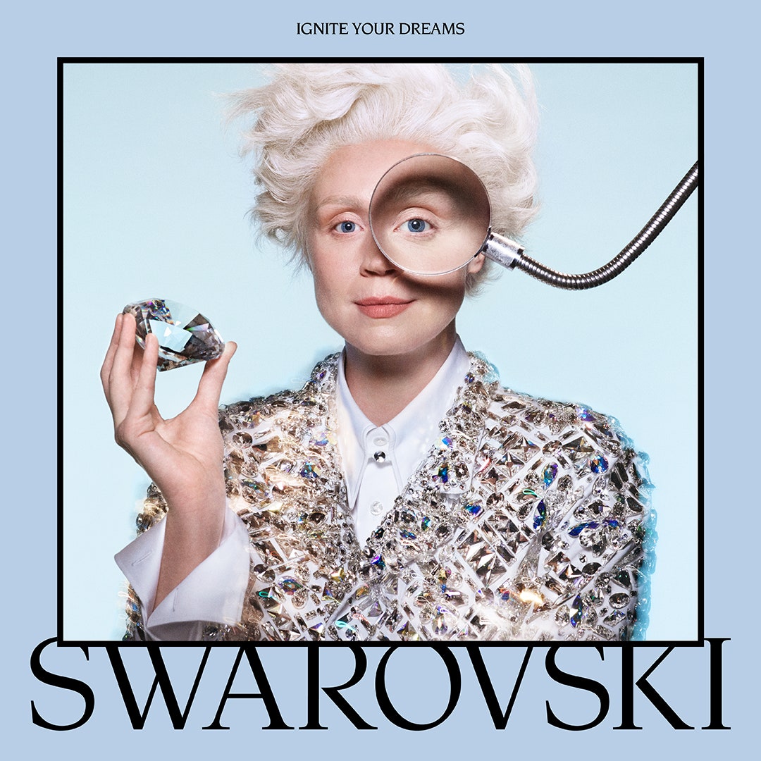 Посмотрите как красиво выглядит волшебная лаборатория Swarovski в новом брендфильме