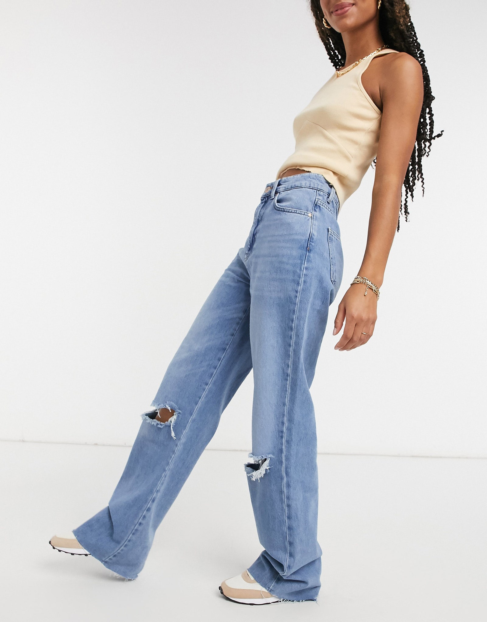 Курт Кобейн вошел в чат рваные джинсы — самые модные весной 2021 года