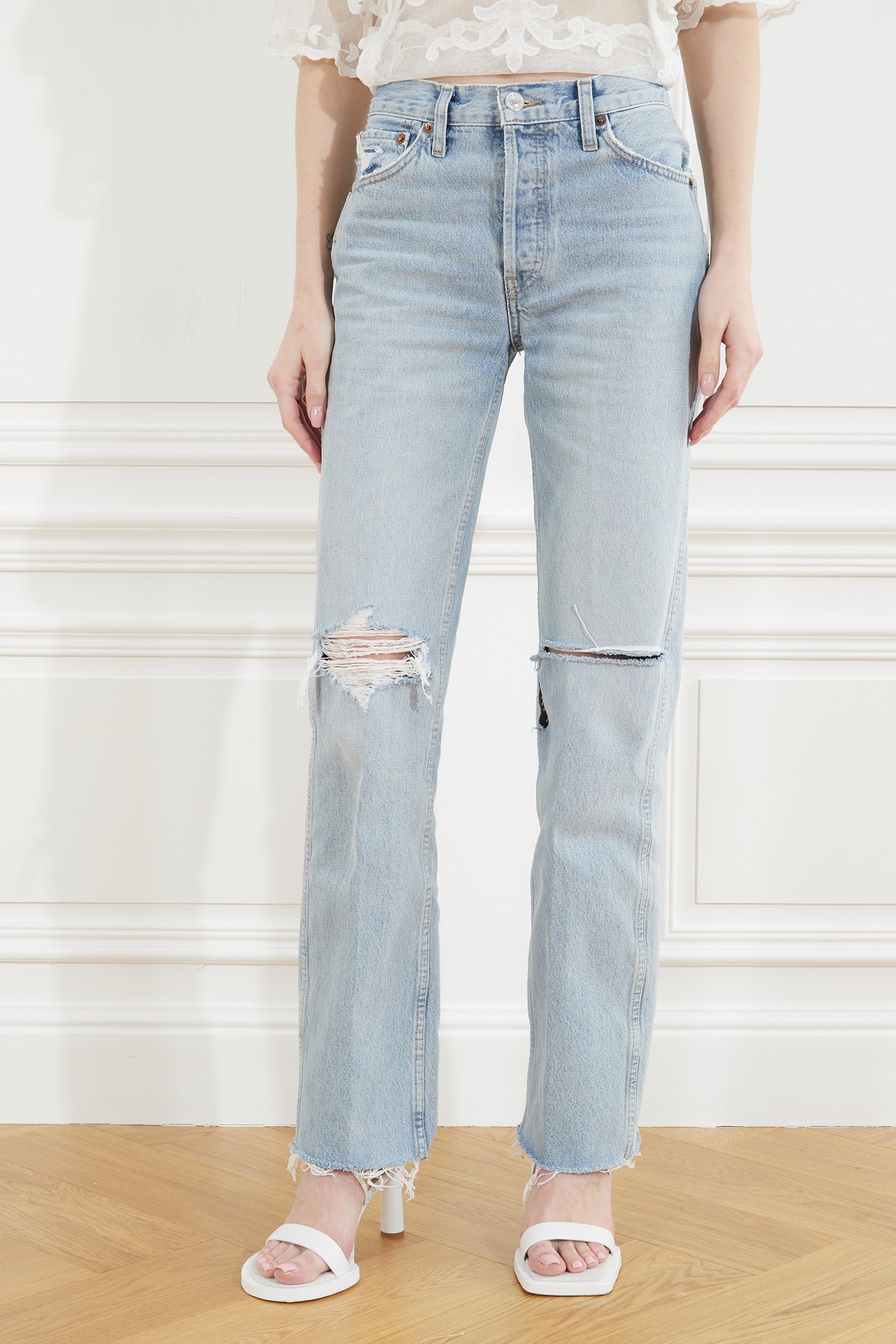 Курт Кобейн вошел в чат рваные джинсы — самые модные весной 2021 года