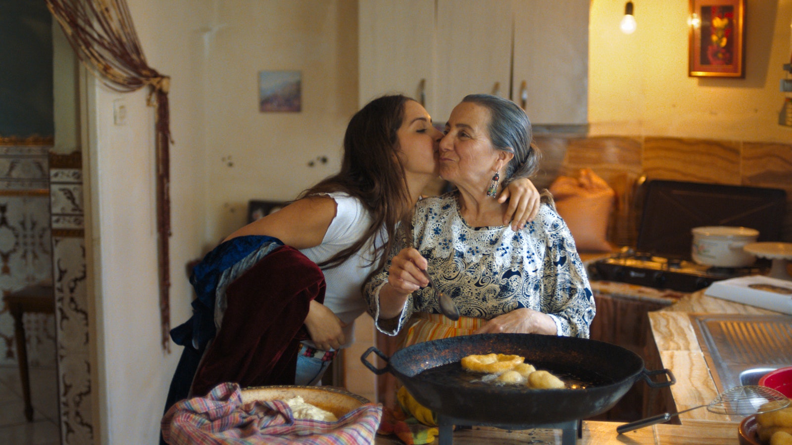 «Лапочка» алжирский фильм о женской свободе который стоит посмотреть