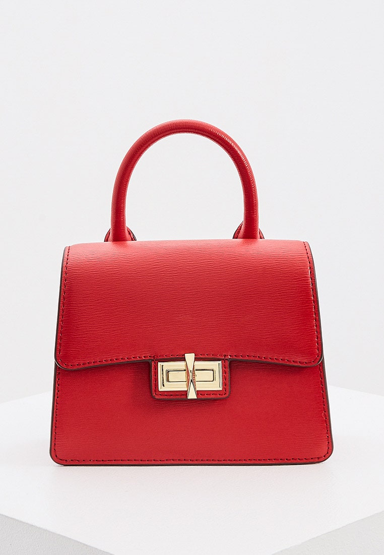 Яркие акценты этой весной дополняем образы красной сумкой как Лора Харриер и Бейонсе