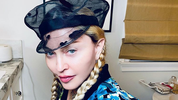 Зачем Мадонна отправилась в Африку в разгар пандемии коронавируса