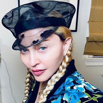 Зачем Мадонна отправилась в Африку в разгар пандемии коронавируса?