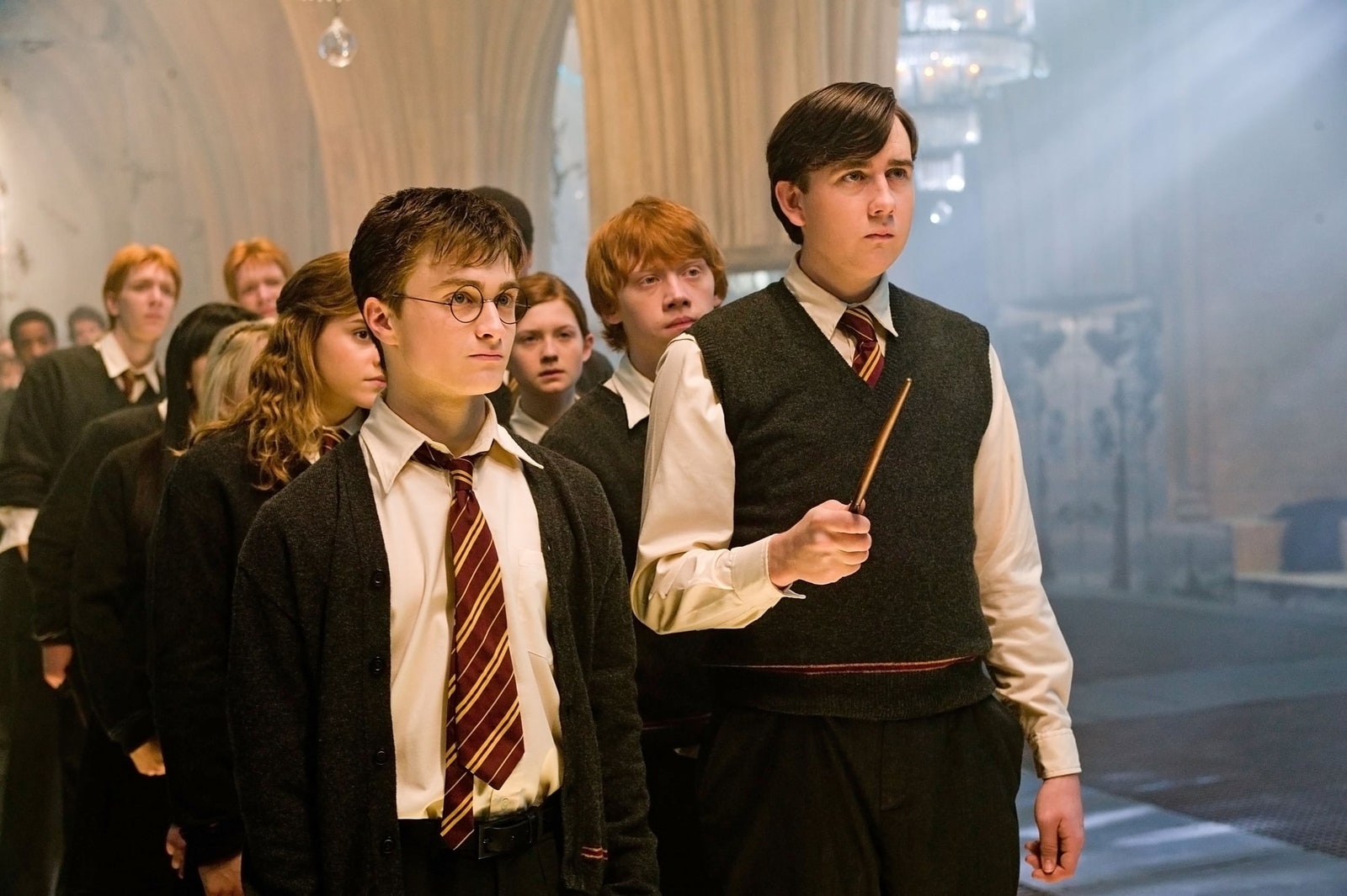 Почему Мэттью Льюис сыгравший Невилла Долгопупса не любит пересматривать фильмы о Гарри Поттере