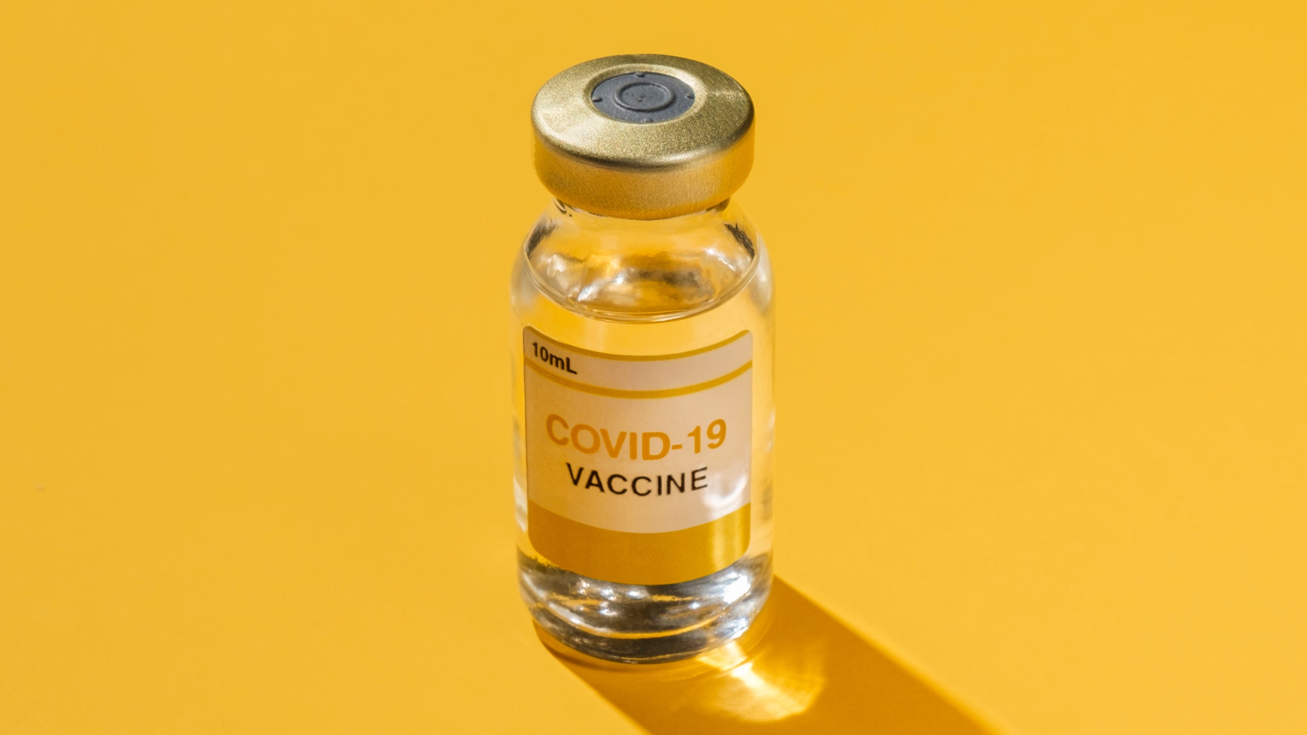 Опасны ли вакцины от COVID19 и есть ли смысл делать прививку Отвечает вирусолог