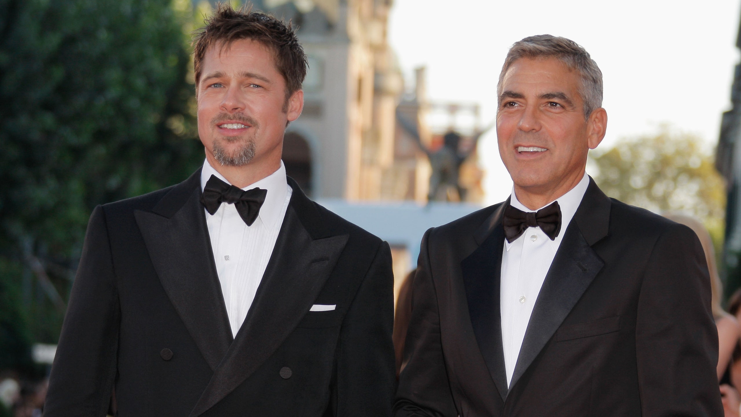 Джордж Клуни рассказал как Брэд Питт разыграл его во время съемок второй части «Друзей Оушена»
