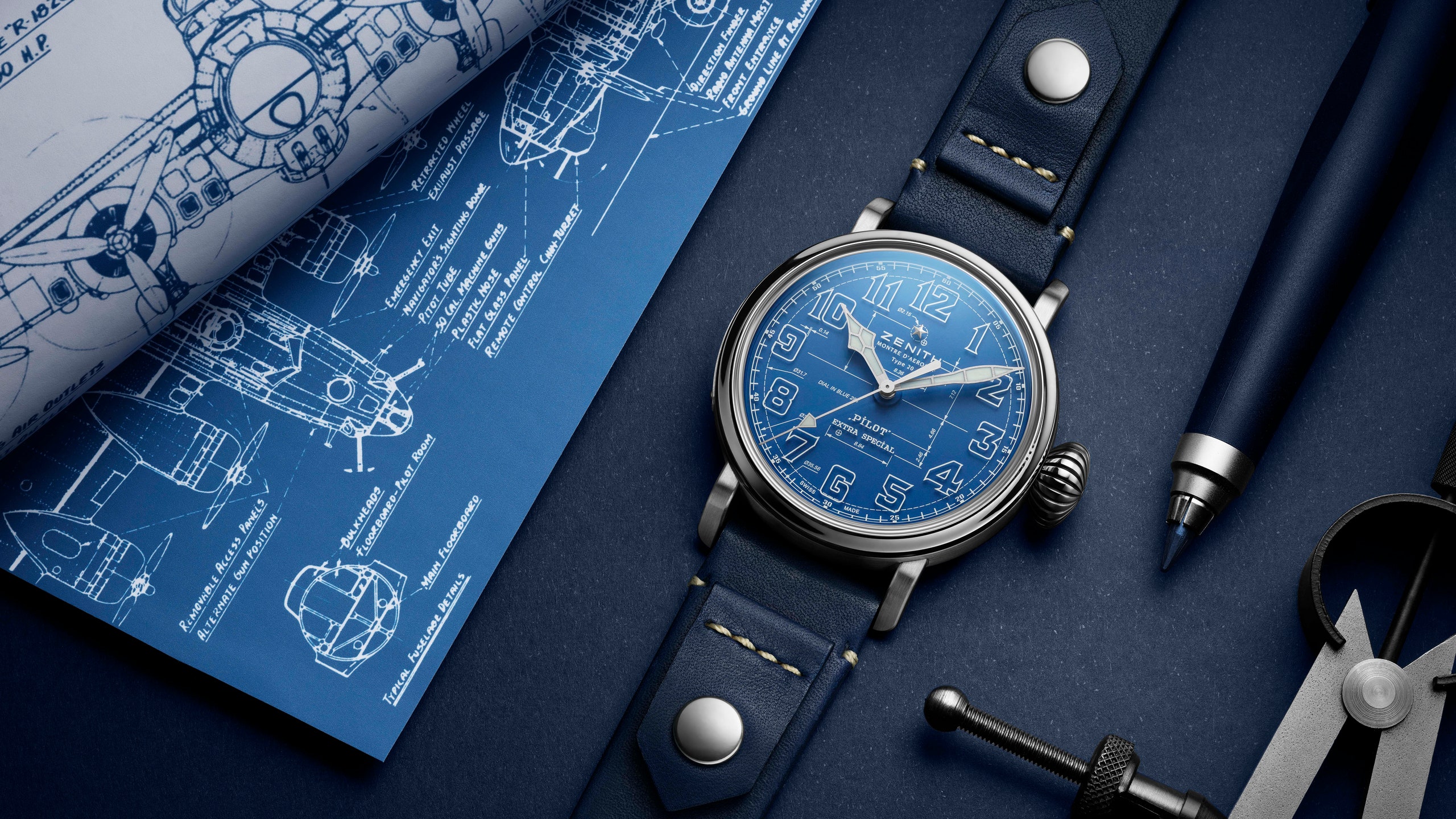 Аксессуар дня небесноголубые часы Zenith Pilot Type 20 Blueprint вдохновленные чертежами первых самолетов