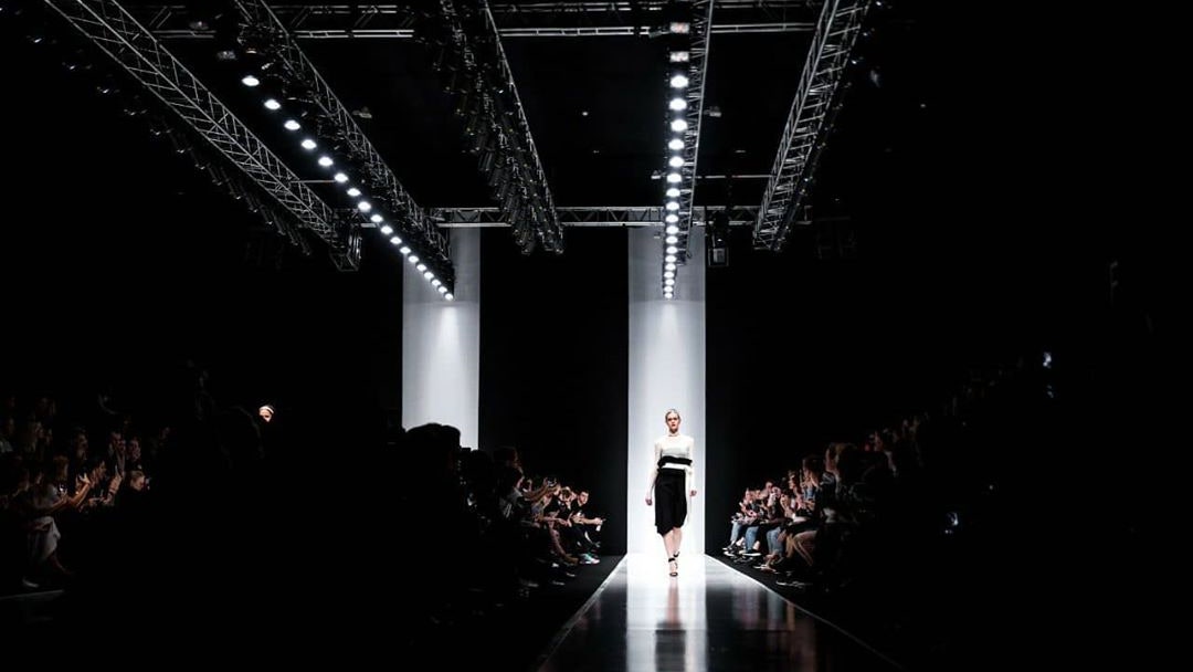 TikTok проведет трансляции с MercedesBenz Fashion Week Russia