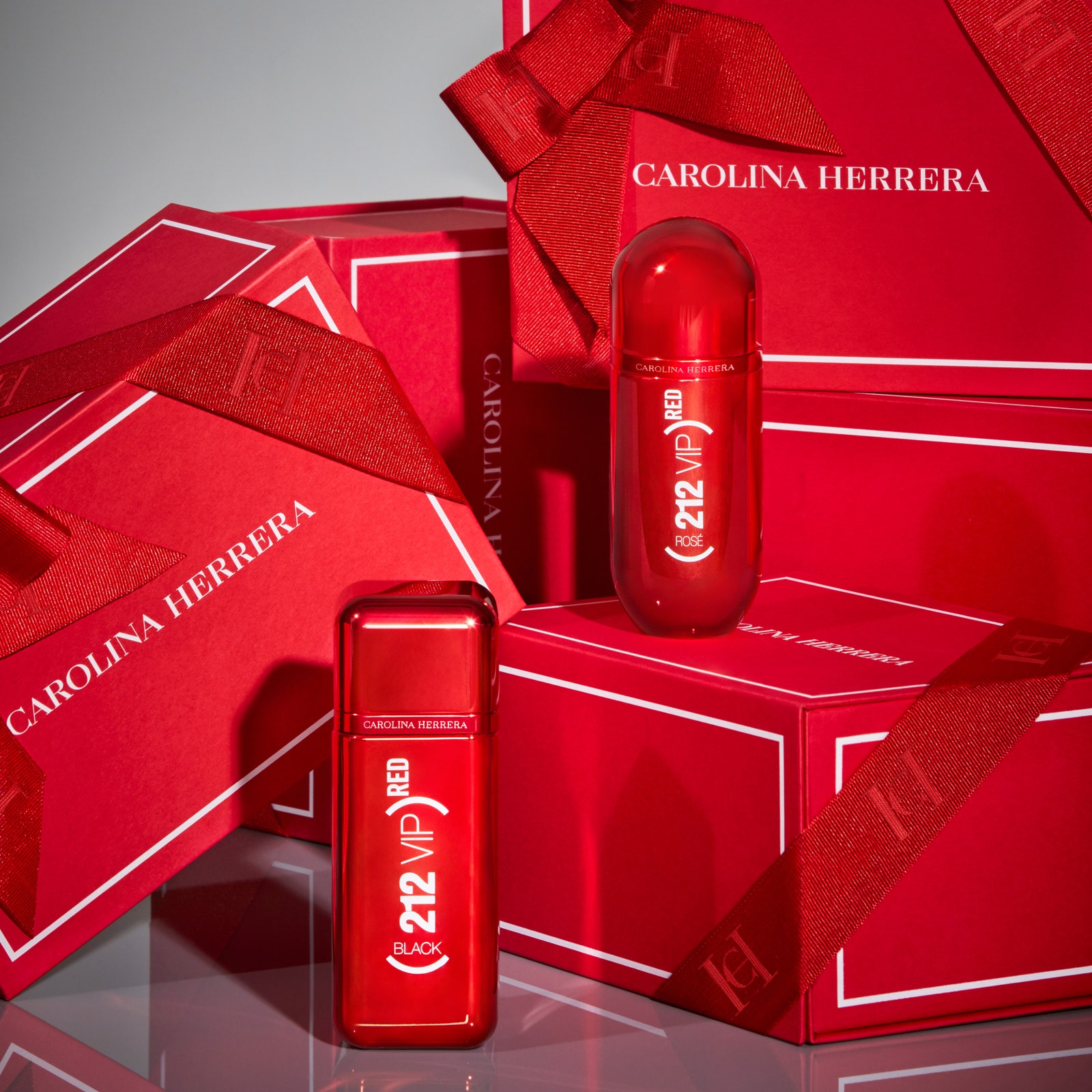 Carolina Herrera запускает лимитированную серию ароматов  Red VIP
