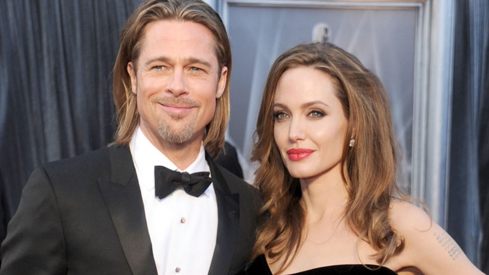 Анджелина Джоли и Брэд Питт ходят на парную терапию чтобы наладить отношения