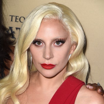 Пластический хирург рассказал, какие операции делала Леди Гага и сколько денег она на них потратила