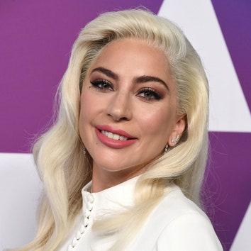 Пластический хирург рассказал, какие операции делала Леди Гага и сколько денег она на них потратила