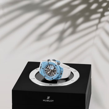 Hublot представили часы Big Bang Unico Sky Blue