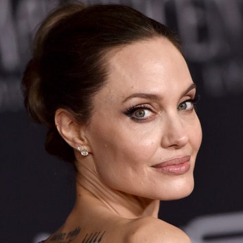 «Это невыносимо»: Анджелина Джоли о проблеме расизма и страхе за детей с темным цветом кожи