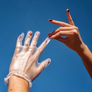 Как выбрать одноразовые перчатки, чтобы защитить кожу рук?