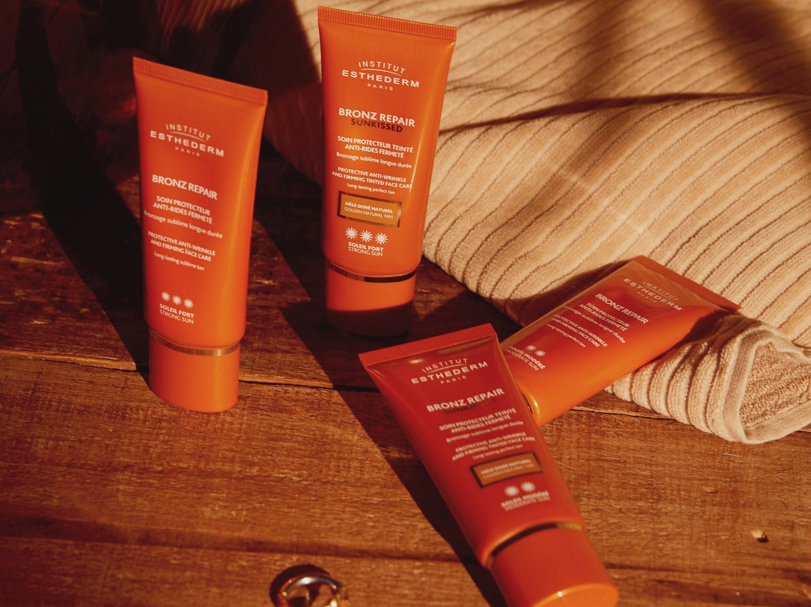 Bronz Repair: солнцезащитный крем для лица, шеи и декольте, который подойдет даже очень чувствительной коже
