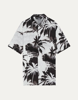 Рубашка Bershka 1999 руб.