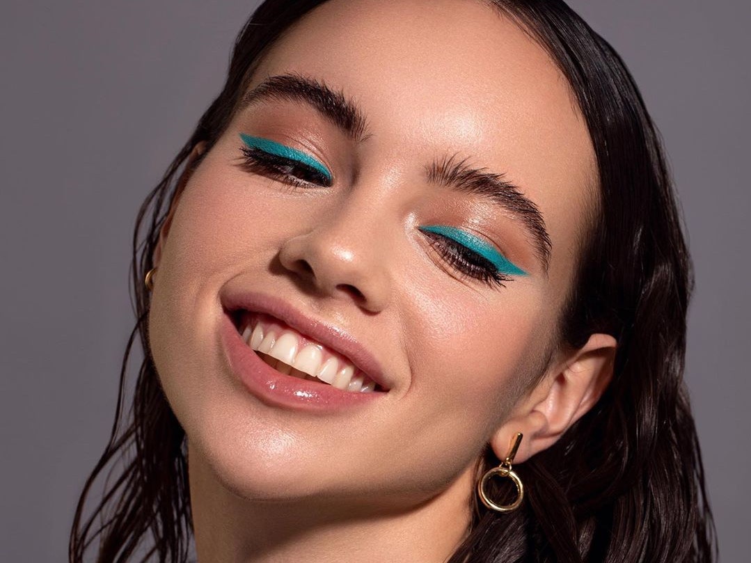 Бренд Vivienne Sabo запустил Instagram-проект «Бумеранг желаний»