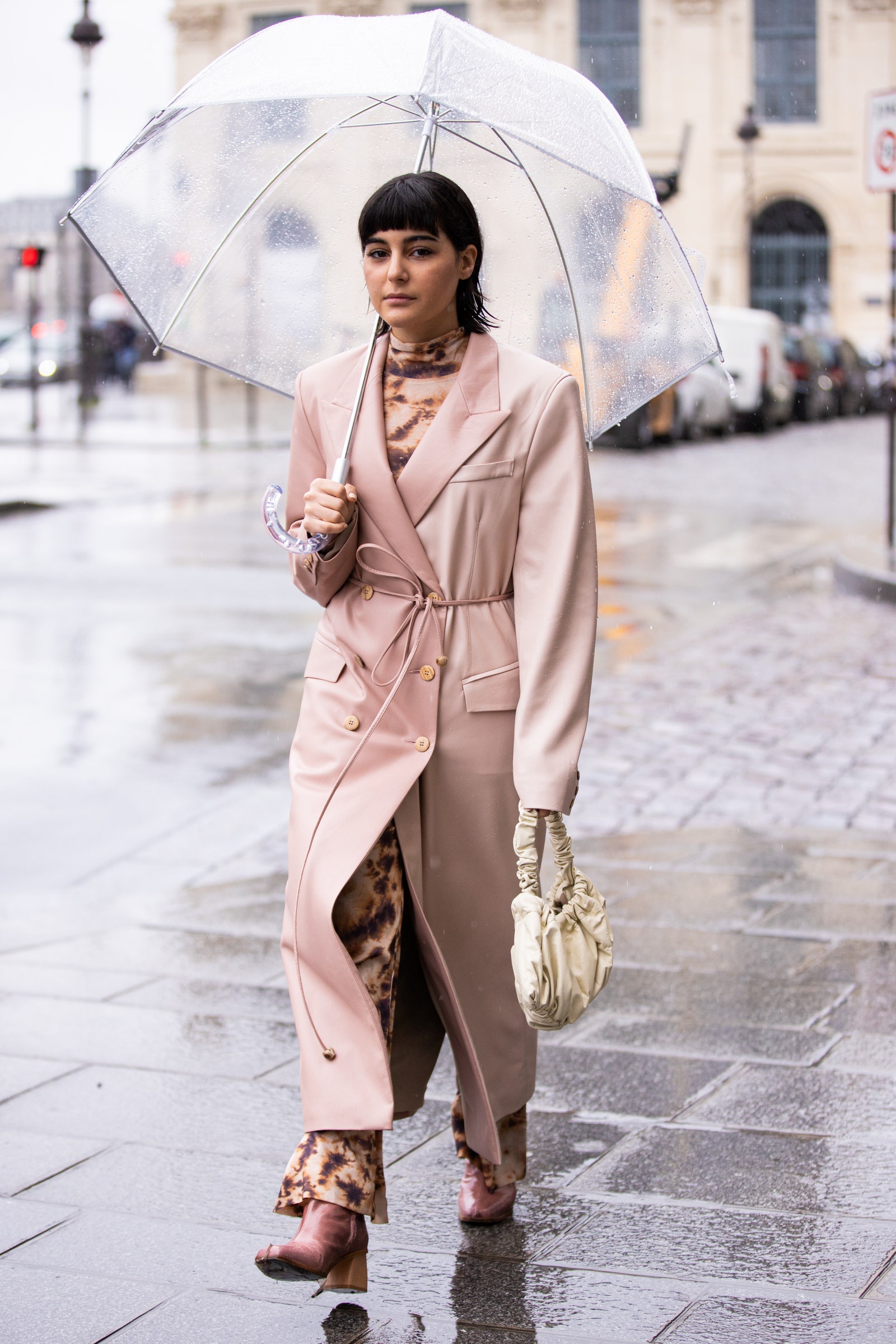 С чем носить розовый — любимый цвет модниц в сезоне весналето 2020
