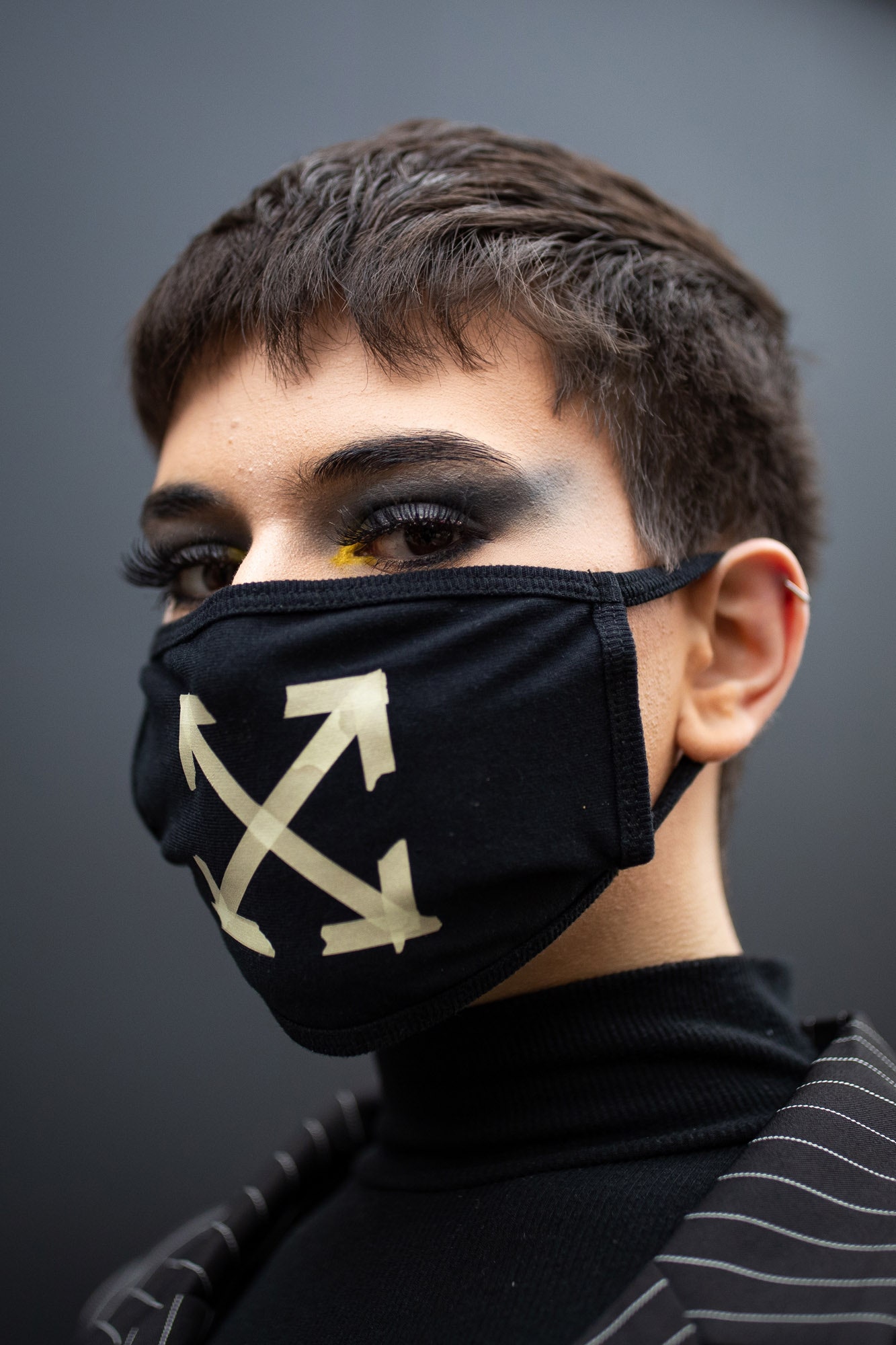 Как защитная маска от коронавируса стала трендом 15 эффектных образов героев стритстайла