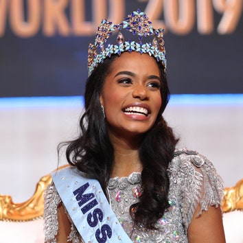 «Мисс мира» 2019 стала 23-летняя Тони-Энн Сингх из Ямайки