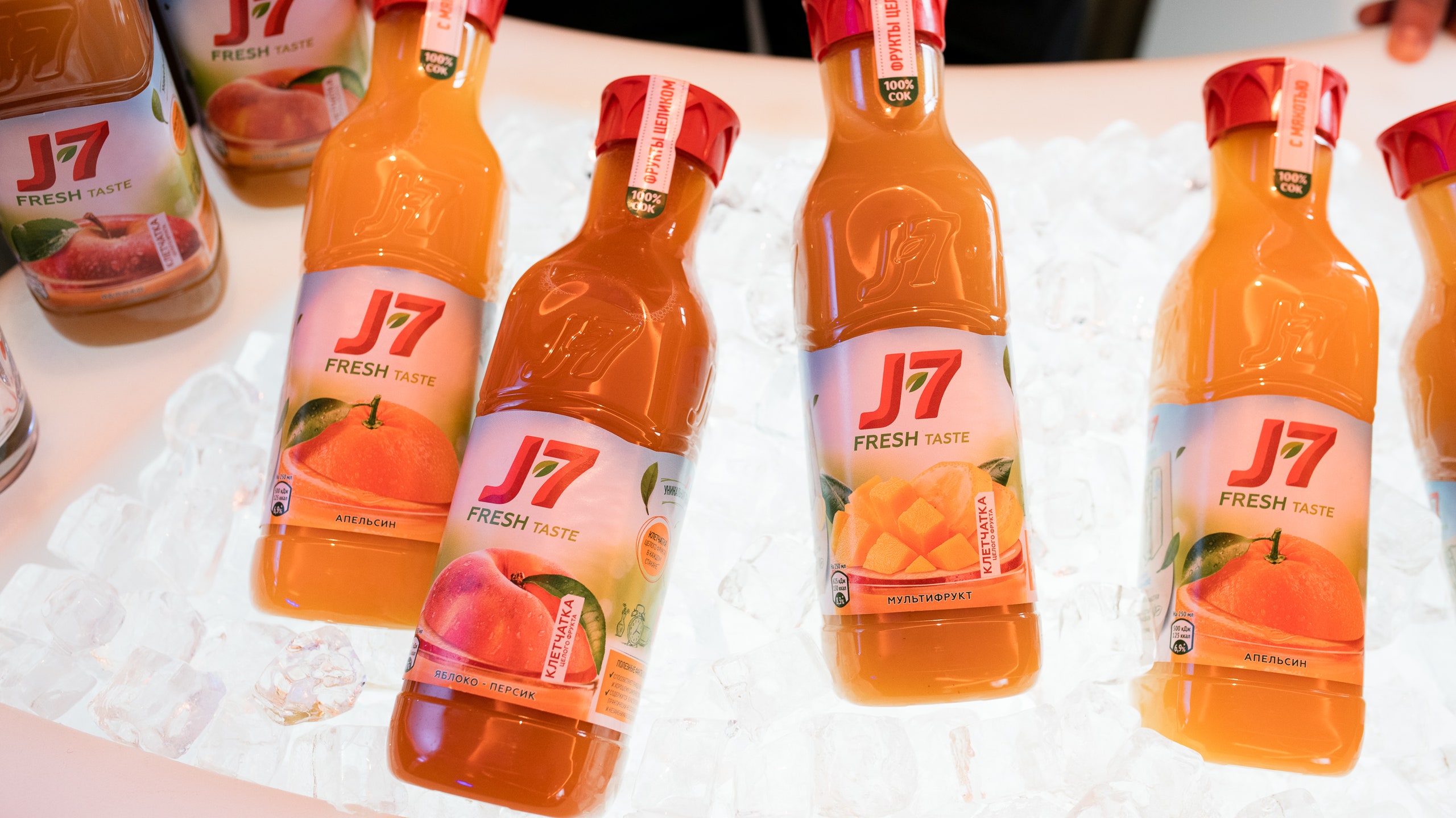 Новинка от J7 охлажденные соки J7 Fresh Taste