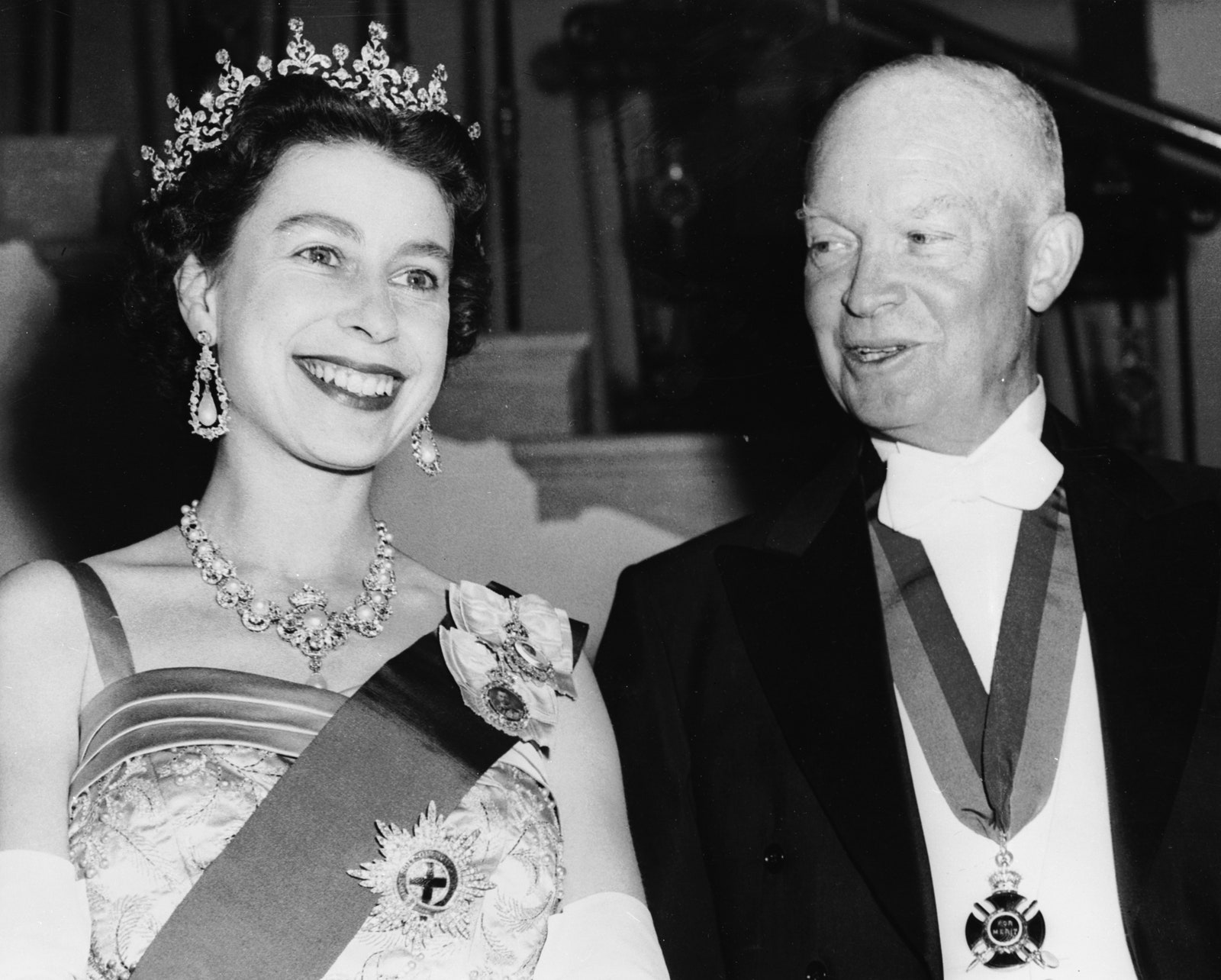 Королева Елизавета II и Дуайт Эйзенхауэр