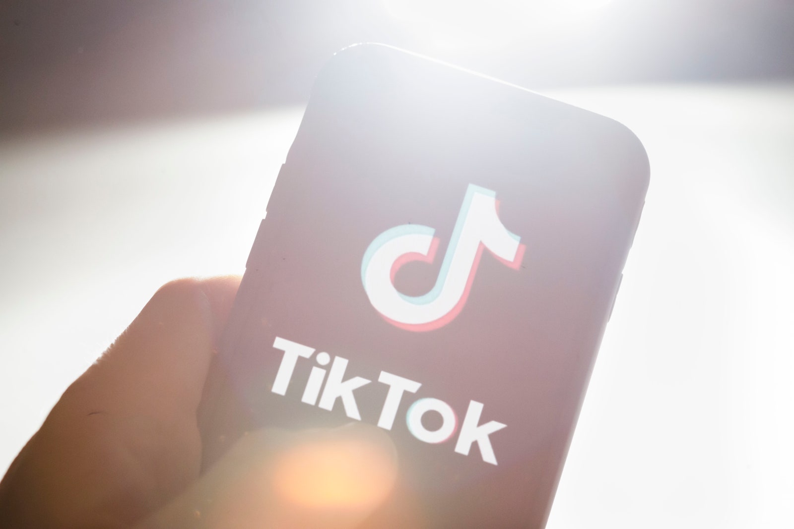 Самые популярные видео знаменитости и челленджи 2019 года в TikTok