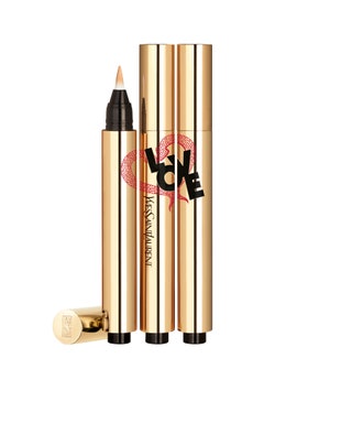 Yves Saint Laurent Beaute консилер Touche Eclat. Культовое средство марки — кажется что достаточно иметь в косметичке...
