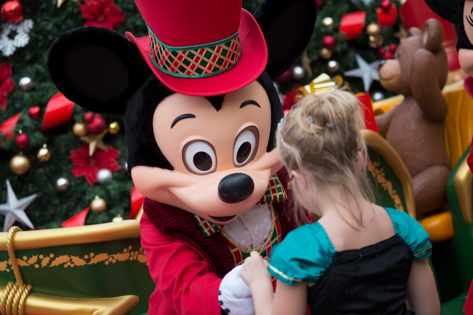 5 причин отметить новогодние праздники в Disneyland Париж