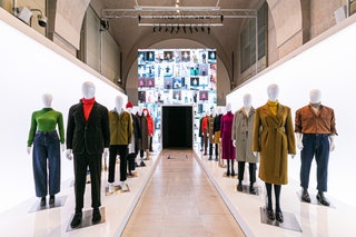 Выставка The Art and Science of LifeWear New Form Follows Function.