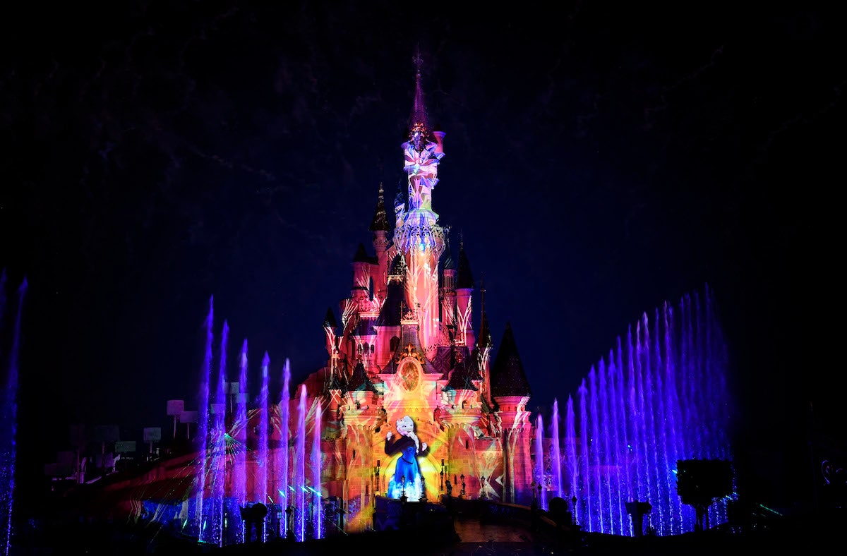 Disneyland Париж приглашает на фестиваль посвященный анимационному фильму «Холодное сердце»