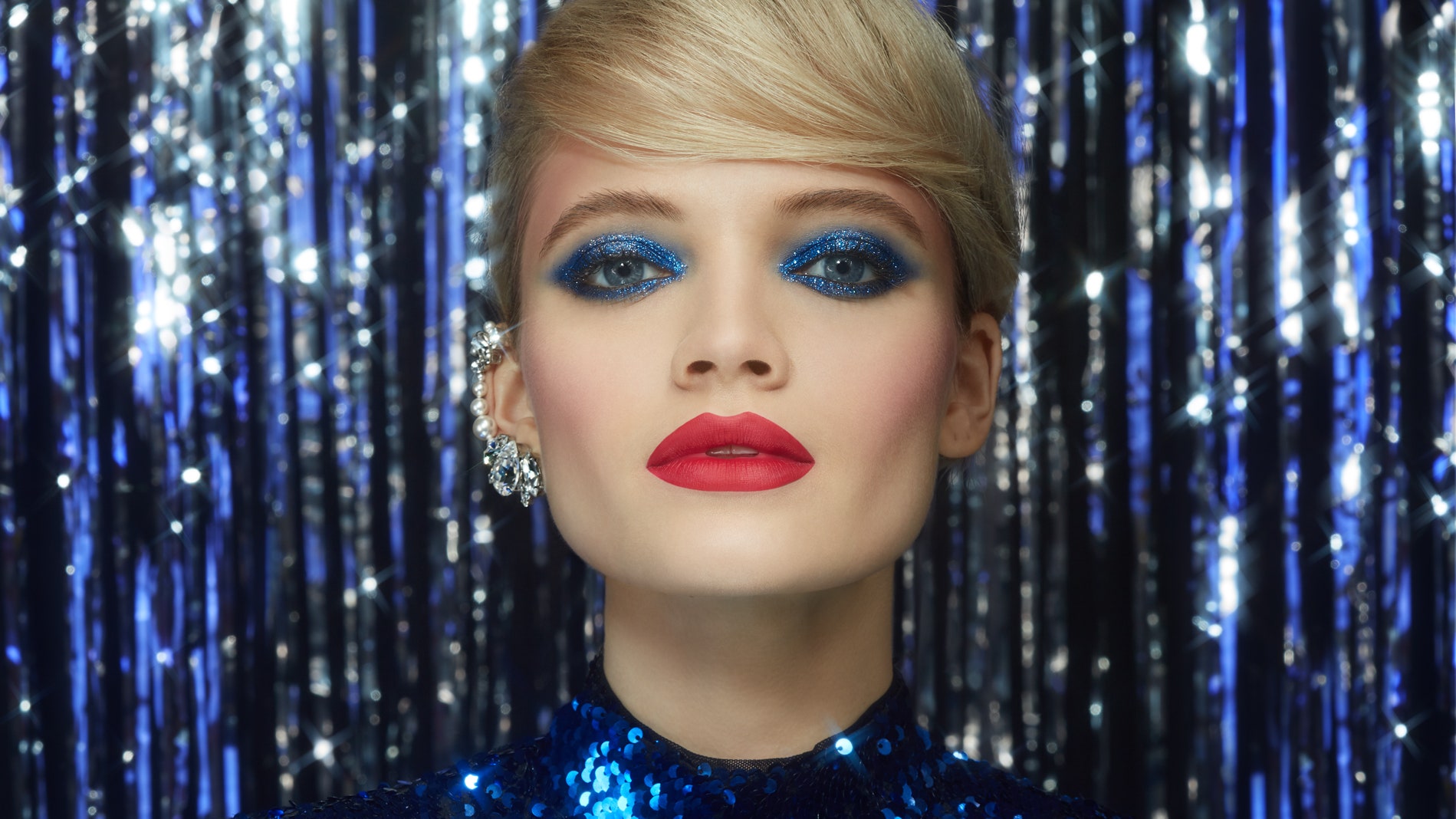 Новогодний макияж в стиле 80х от Елены Крыгиной