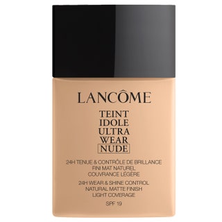 Тональный флюид Teint Idole Ultra Wear Nude 3194nbspруб. Lancôme. Лучше всего этот флюид описывают два слова «стойкий»...