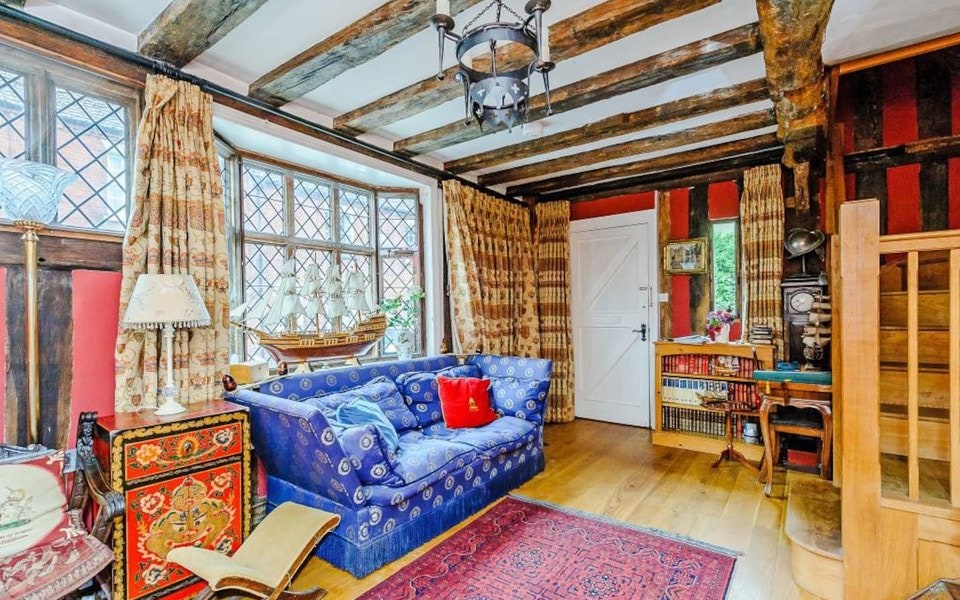 Дом где родился Гарри Поттер теперь можно арендовать на Airbnb