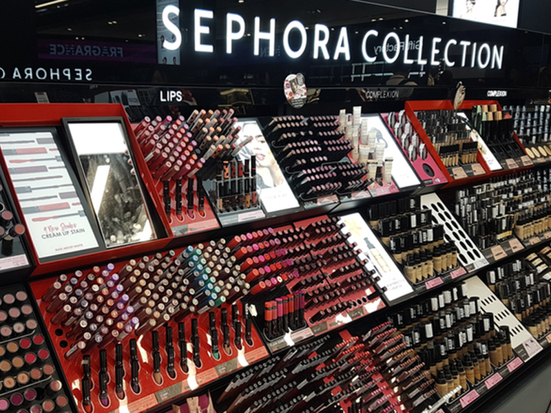 Sephora открывает первый флагманский магазин в Краснодаре