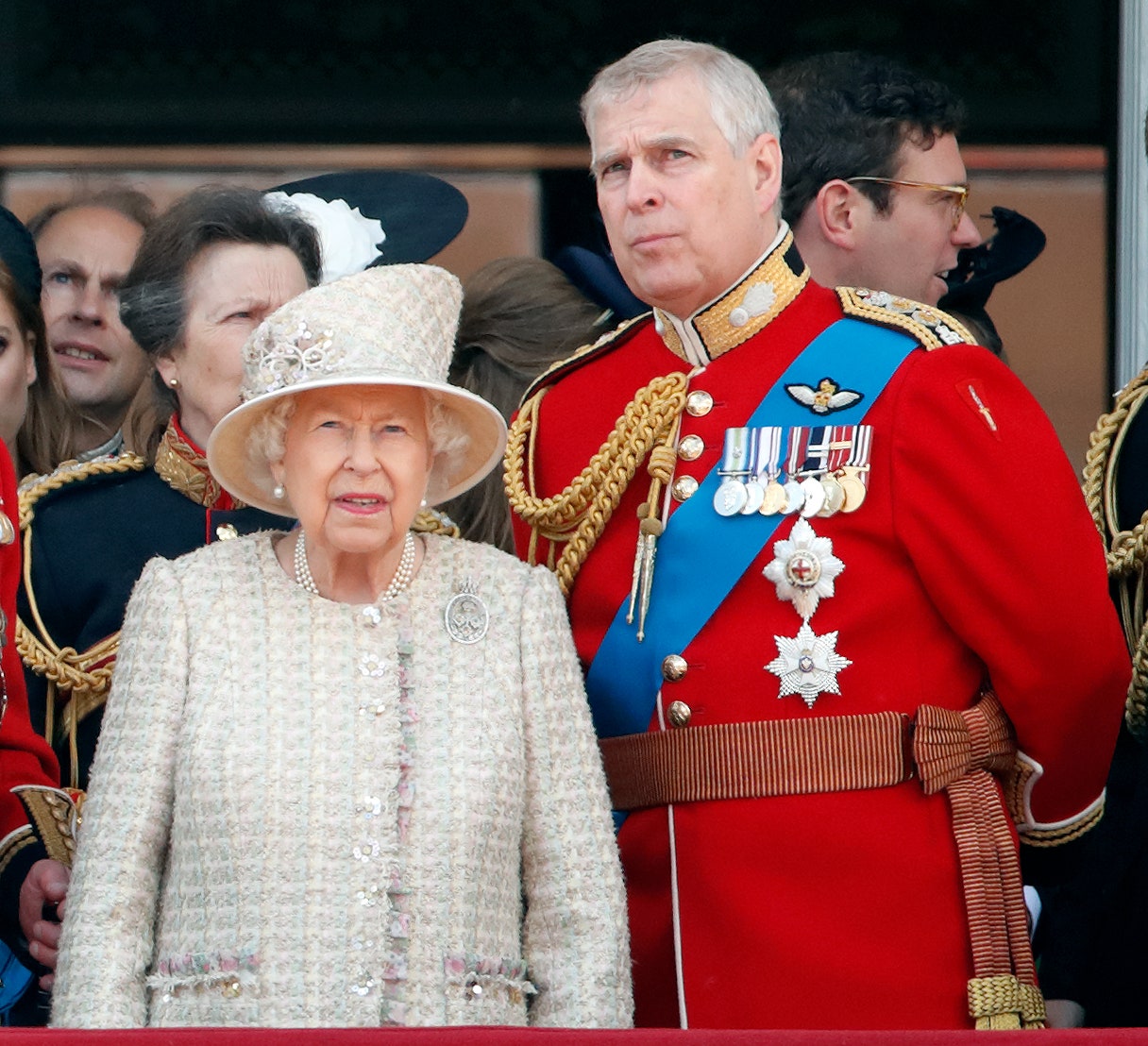 Королева Елизавета II и принц Эндрю