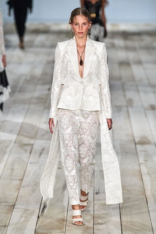 Alexander McQueen весналето 2020.