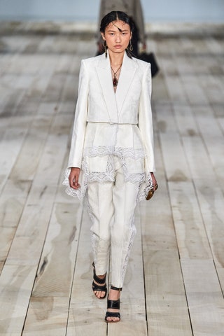 Alexander McQueen весналето 2020.