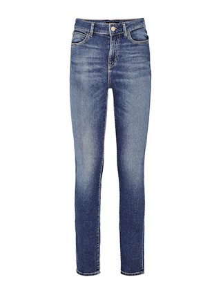 Джинсы Guess. Цена до скидки 7990 руб. Цена со скидкой 6200 руб.